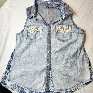 Miss Me Denim Lace Floral  Rhinestone Sleeveless Button Top